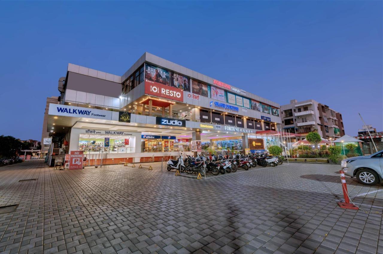 Grand Fortune Beacon, Ichalkaranji Exterior foto